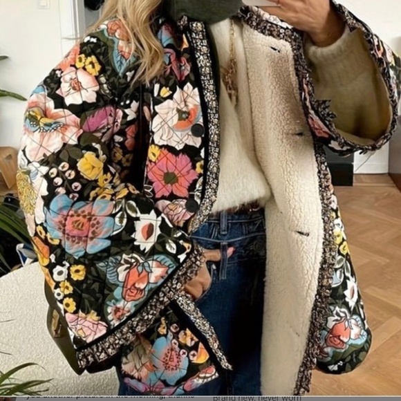 Women’s Floral Quilted Button Front Jacket Sherpa lining sz small - Picture 1 of 7